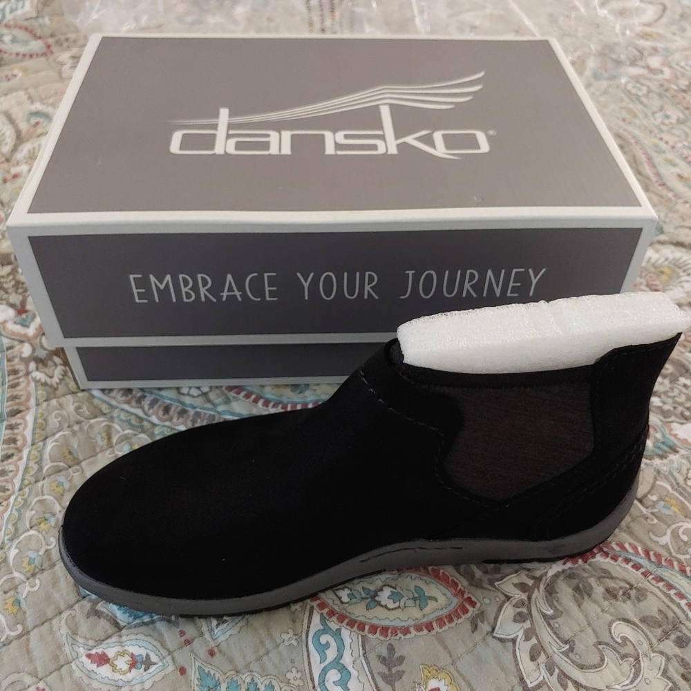 Dansko boots size 37